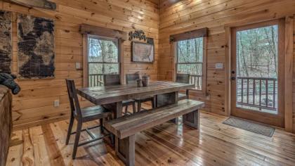 Cozy Cub Cabin by Escape to Blue Ridge - image 17