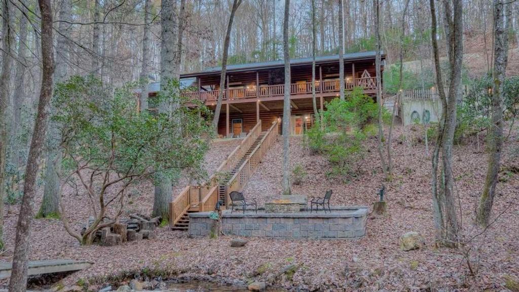 Colby's Cabin by Escape to Blue Ridge - main image