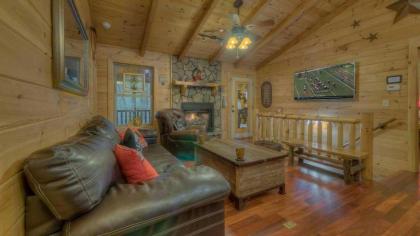 Colby's Cabin by Escape to Blue Ridge - image 16