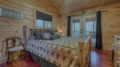 Colby's Cabin by Escape to Blue Ridge - image 9