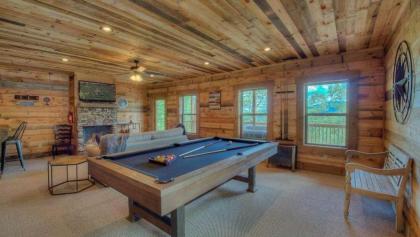 Candlestick Cottage by Escape to Blue Ridge - image 14