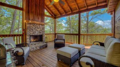 Candlestick Cottage by Escape to Blue Ridge - image 3