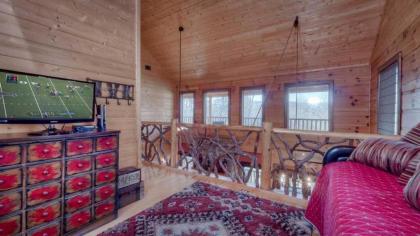 Celtic Weaver Lodge by Escape to Blue Ridge - image 15