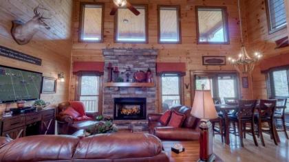 Celtic Weaver Lodge by Escape to Blue Ridge - image 9