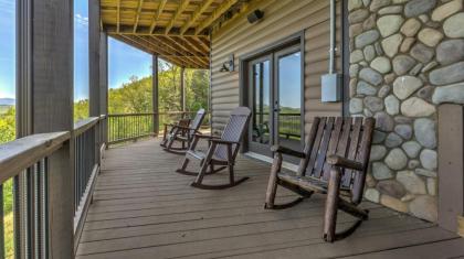 Mountain View Lodge by Escape to Blue Ridge - image 12