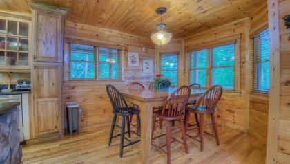 Laurel Valley Lodge by Escape to Blue Ridge - image 12