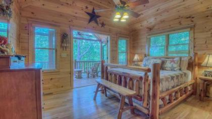 Laurel Valley Lodge by Escape to Blue Ridge - image 16