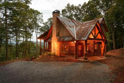 Twin Pine Lodge by Escape to Blue Ridge - image 3