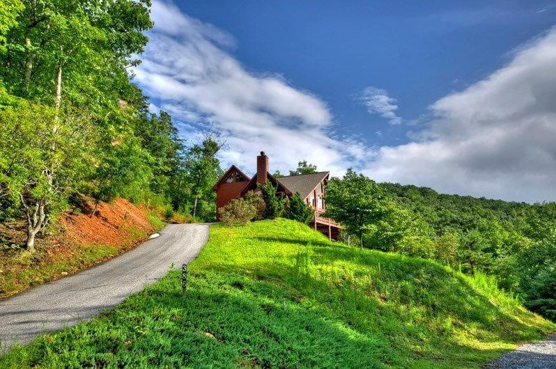 WILD THINGS enjoy the North Georgia Mountain View with this Wall of Windows!!!! - main image