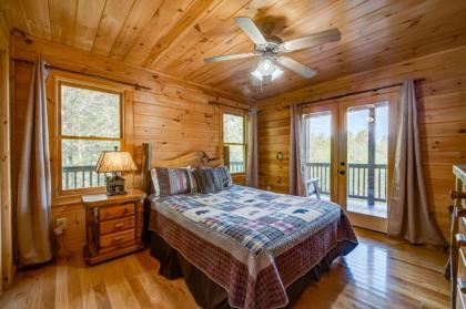 Mountain Bear Lodge by Escape to Blue Ridge - image 8