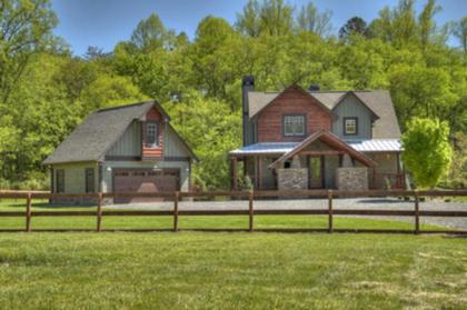 Firefly Farmhouse by Escape to Blue Ridge - image 6