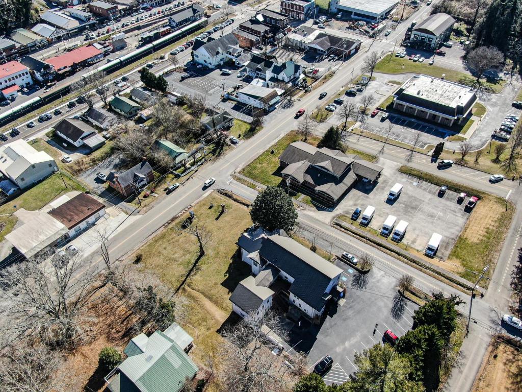 ALOFT in Blue Ridge - Downtown Blue Ridge - image 3