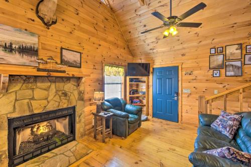 Creekside Cabin in the Blue Ridge Mountains! - main image