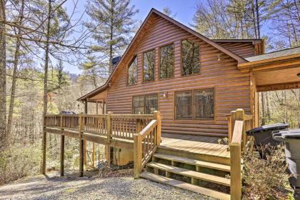 Cozy Blue Ridge Cabin with Deck and Trail Access! - image 17