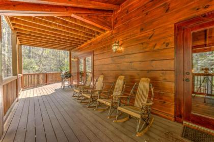 The Wandering Wilscot Lodge by Escape to Blue Ridge - image 18