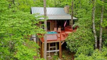 Retreatwood mac by Escape to Blue Ridge Blue Ridge Georgia