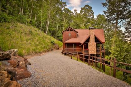 Sugar Bear Cabin - image 17