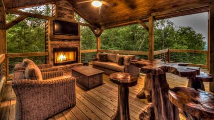 Sasquatch Chalet by Escape to Blue Ridge - image 13