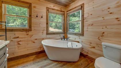 Sasquatch Chalet by Escape to Blue Ridge - image 17