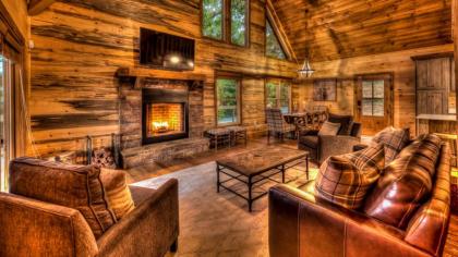 Sasquatch Chalet by Escape to Blue Ridge - image 5