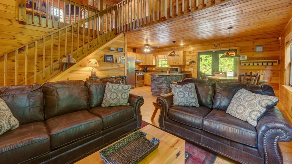 Standing Bear Lodge by Escape to Blue Ridge - image 6