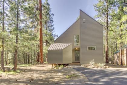 Black Butte House 38 - image 3