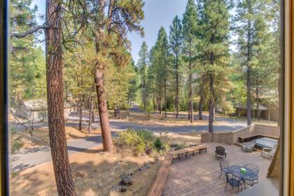 Black Butte Ranch: Hawks Beard Home - image 15