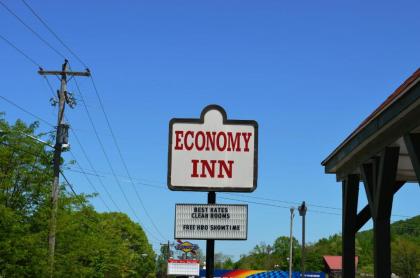 Economy Inn Bluefield - image 9