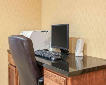 Comfort Inn Bluffton - image 14