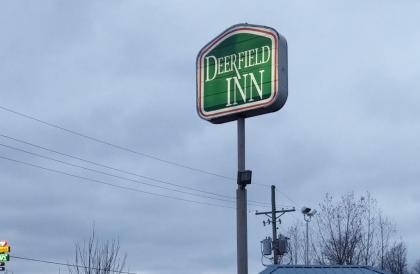 Deerfield Inn - image 7