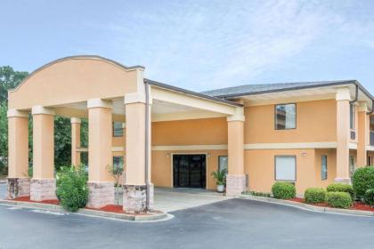 Days Inn by Wyndham North Columbia Ft. Jackson South Carolina