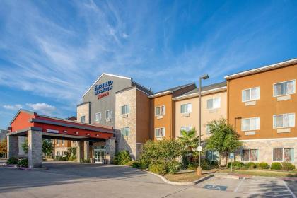 Fairfield Inn and Suites by Marriott San Antonio Boerne - image 14