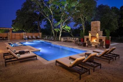 The Bevy Hotel Boerne A Doubletree By Hilton - image 3