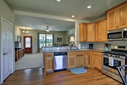 Beautiful Boerne Casita - 13 Mi to Downtown! - image 2