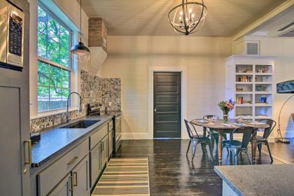 Updated Boerne Cottage Sip Explore and Relax! - image 9