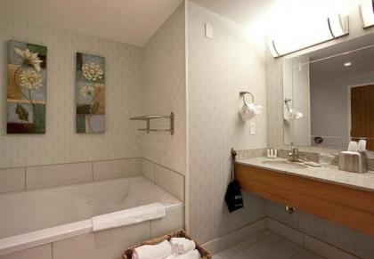 SpringHill Suites by Marriott Athens West - image 10