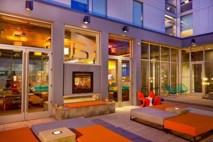 Aloft Bolingbrook - image 2