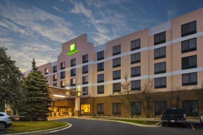 Holiday Inn Hotel  Suites Bolingbrook an IHG Hotel Bolingbrook Illinois