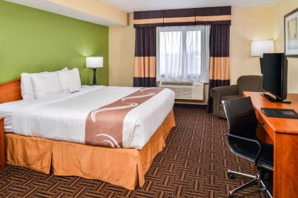 Quality Inn Bolingbrook I-55 - image 11