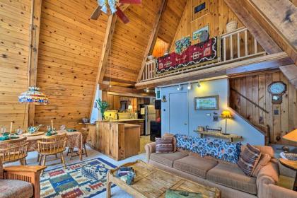 Lakefront Bolton Alderbrook Chalet with Fire Pit! - image 13