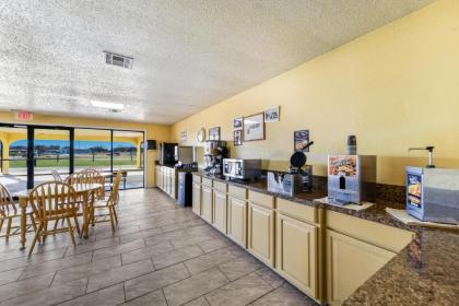 Americas Best Value Inn Bonham - image 13