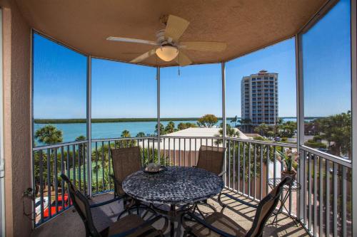 Island Beach Club 304 2 Bedrooms Pool Elevator WiFi Sleeps 6 Bay view - main image