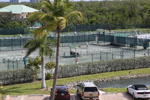 Bonita Beach and Tennis 4403 - image 3