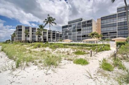 Oceanfront Bonita Springs Condo with Pool Access! - image 3