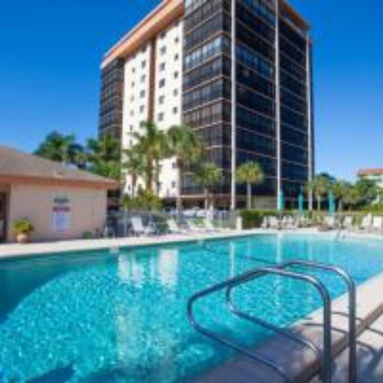 Phyllis & Tom's Bonita Beach Condo - image 7