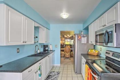 Condo with Pool Access 4 Miles to Beaches! - image 3