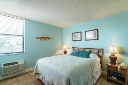 Condo Lover's Key # 108 by Coastal Vacation Properties - image 3