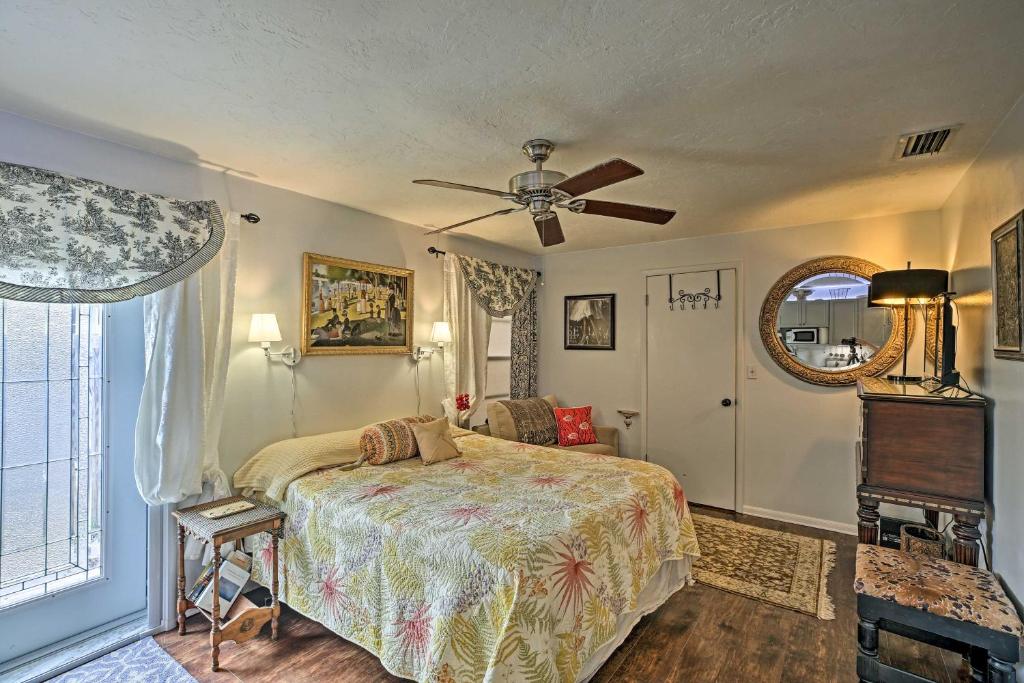 Unique Bonita Springs Hideaway with Shared Yard - image 7