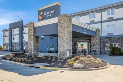 Comfort Inn Bonner Springs Kansas City - image 1