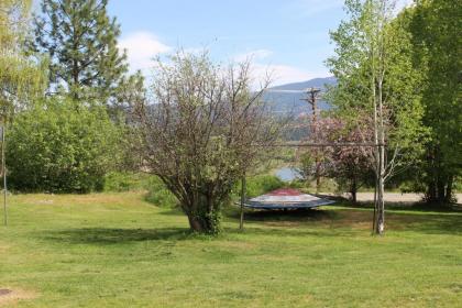 Northside School Bed & Breakfast - image 13